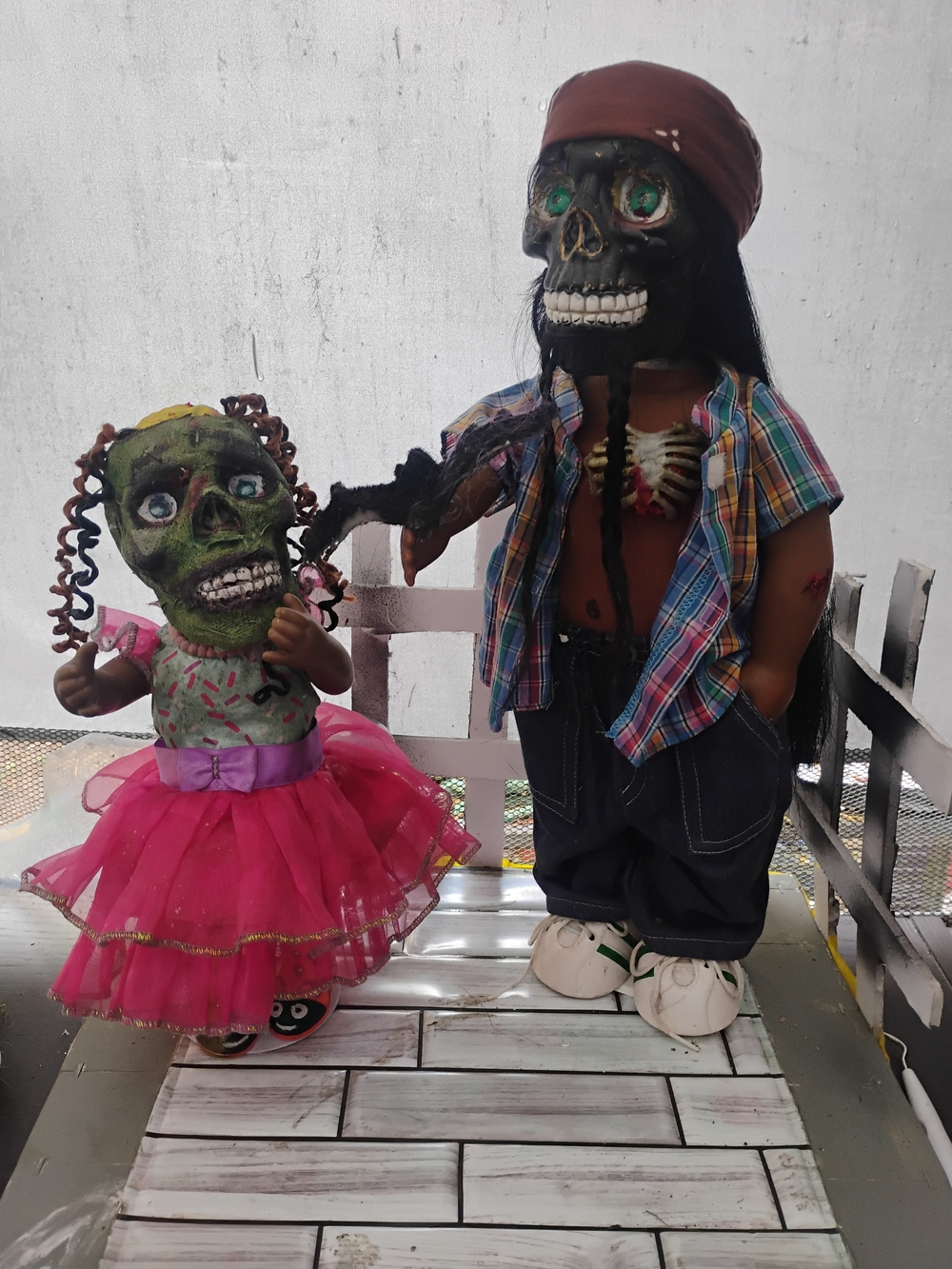 Creepy Skeleton Face Brother And Sister Dolls